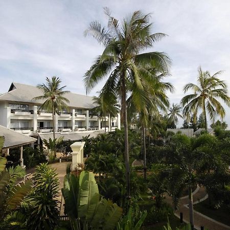 Golden Pine Beach Resort Pran Buri Extérieur photo