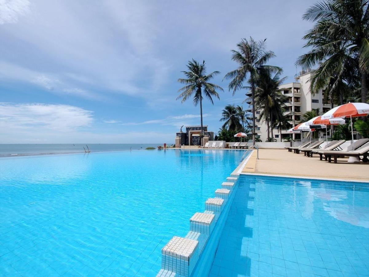 Golden Pine Beach Resort Pran Buri Extérieur photo