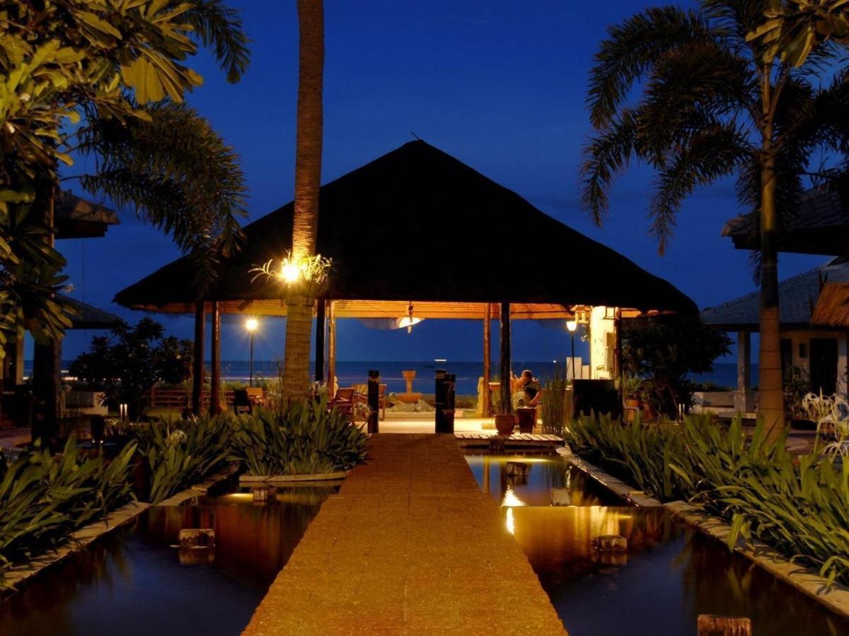 Golden Pine Beach Resort Pran Buri Extérieur photo