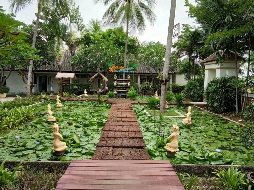 Golden Pine Beach Resort Pran Buri Extérieur photo